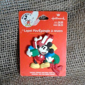 Hallmark Lapel Pin Mickie  Mouse Disney   Christmas Pin Brooch  New